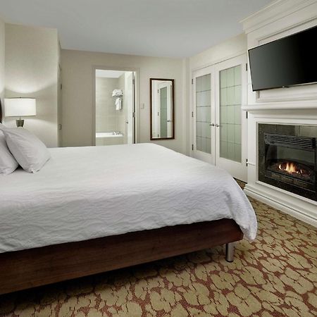 Hilton Garden Inn West Edmonton Exteriör bild