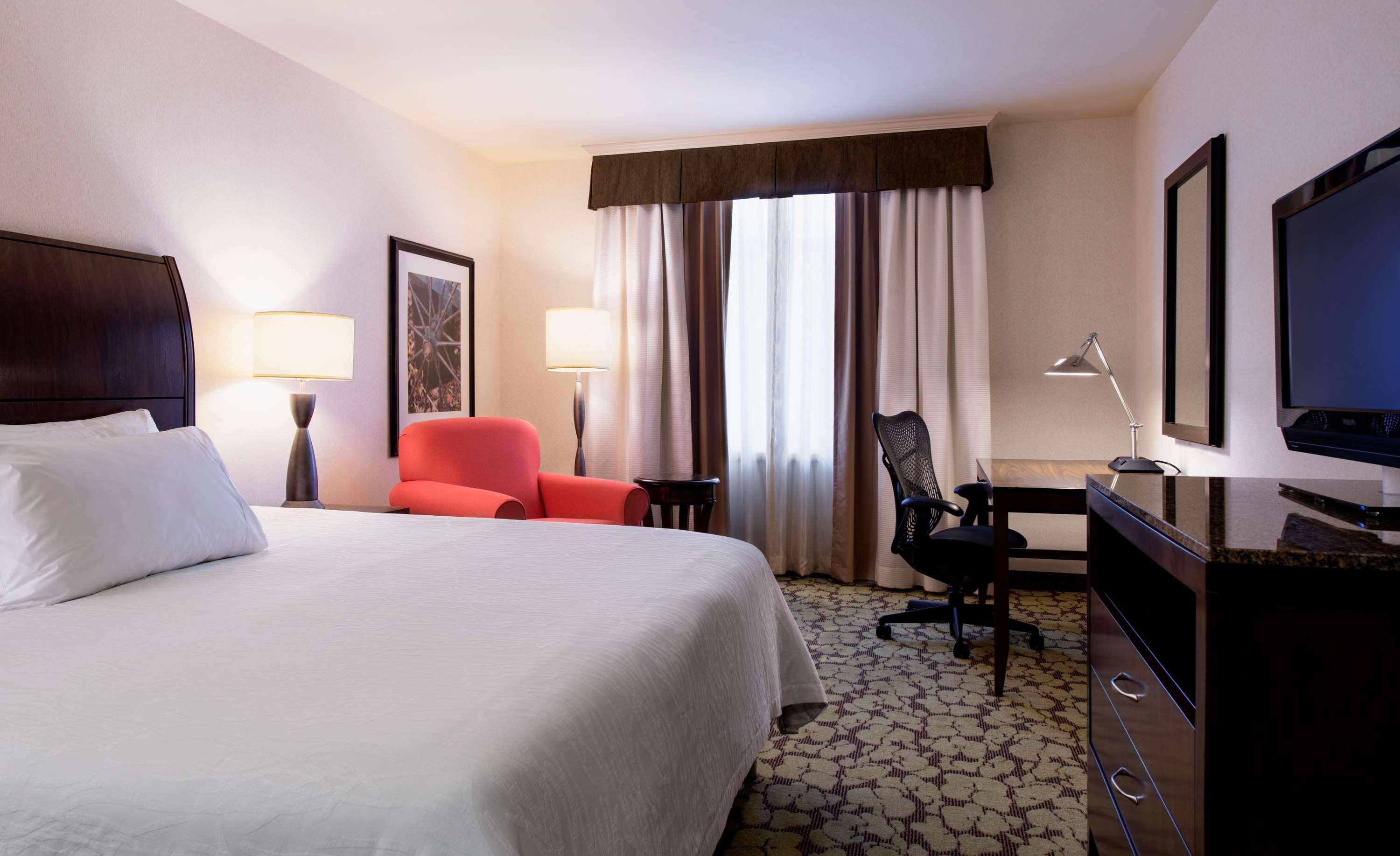 Hilton Garden Inn West Edmonton Exteriör bild