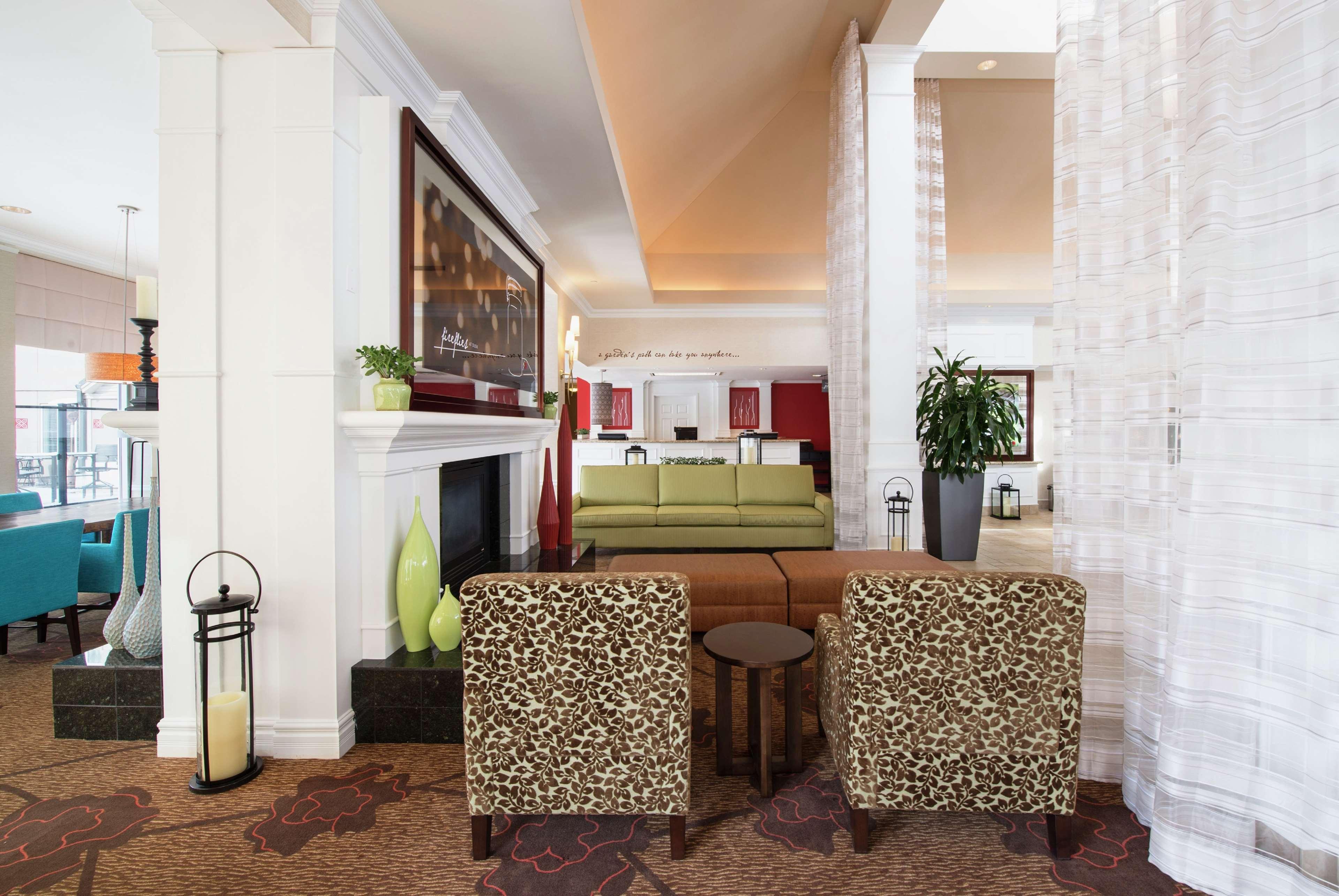 Hilton Garden Inn West Edmonton Exteriör bild
