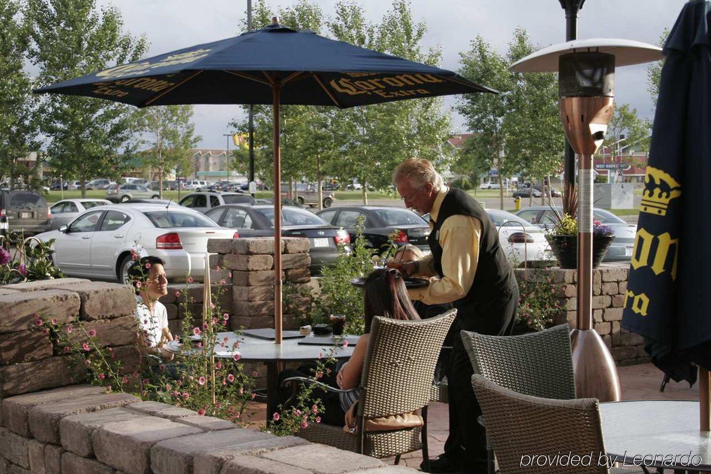 Hilton Garden Inn West Edmonton Restaurang bild